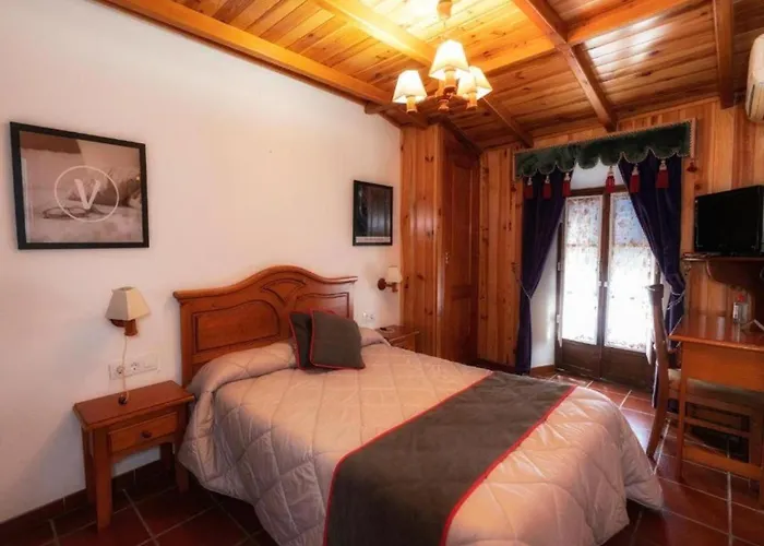 Hotel Las Palmeras By Vivere Stays