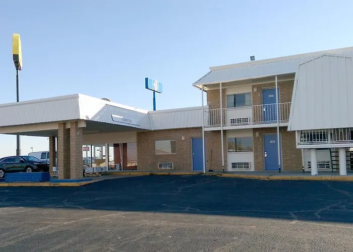 Whitten Inn Clinton