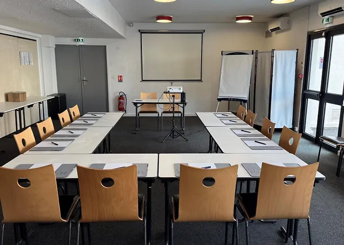 Le Bourget Hotels
