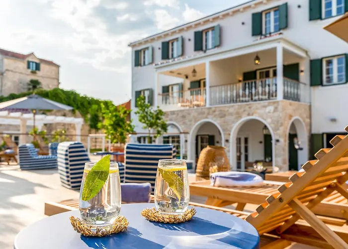 Postira Hotels