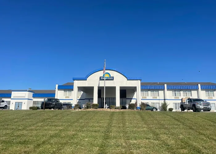 Days Inn By Wyndham Madisonville