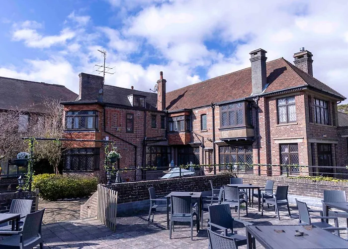 Forest Row Hotels