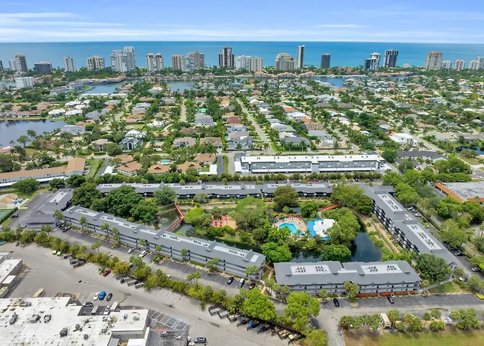 Park Shore Resort By Mike Z Rentals (Adults Only) North North Naples