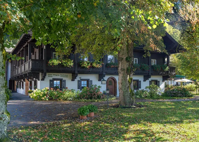 Romantik Hotel Die Gersberg Alm Mit Panoramablick Auf Salzburg