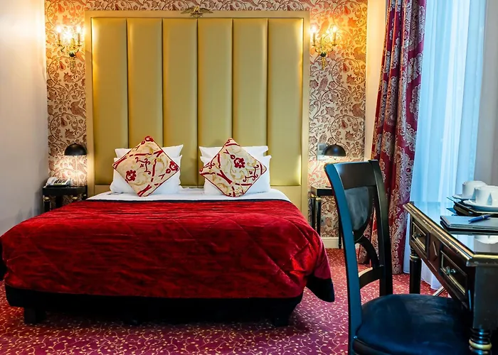 Hotel De L'Empereur By Malone Paris