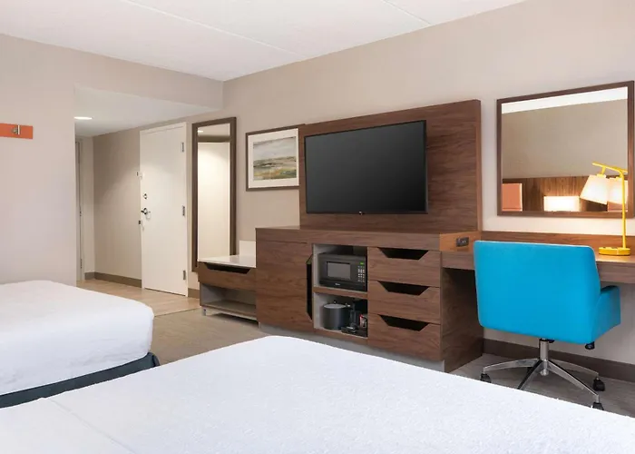 Bloomsburg Hotels