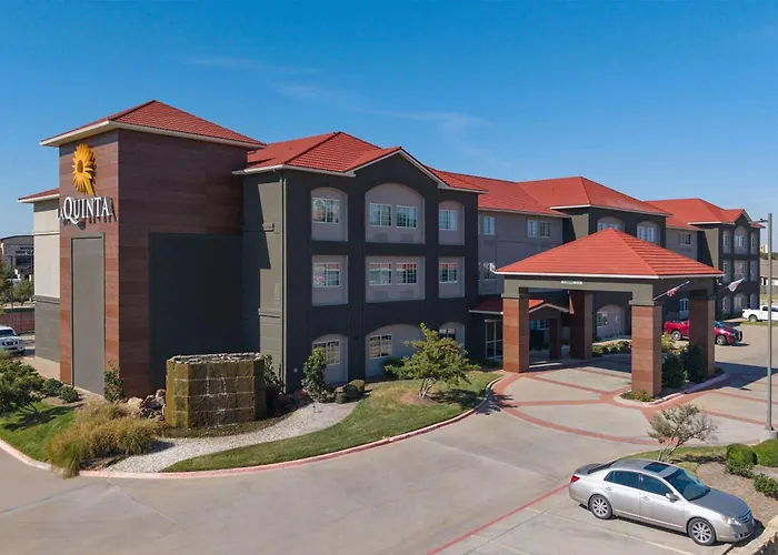 Woodway Hotels