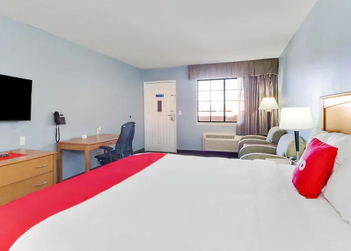 Oyo Hotel Ingleside Tx