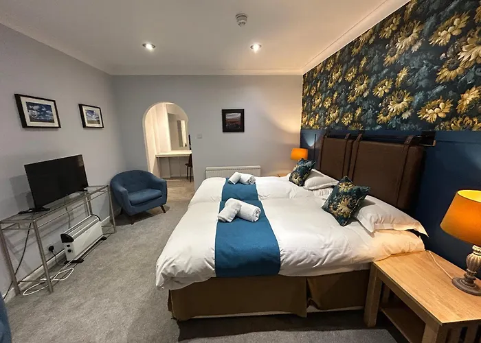 Moffat Hotels