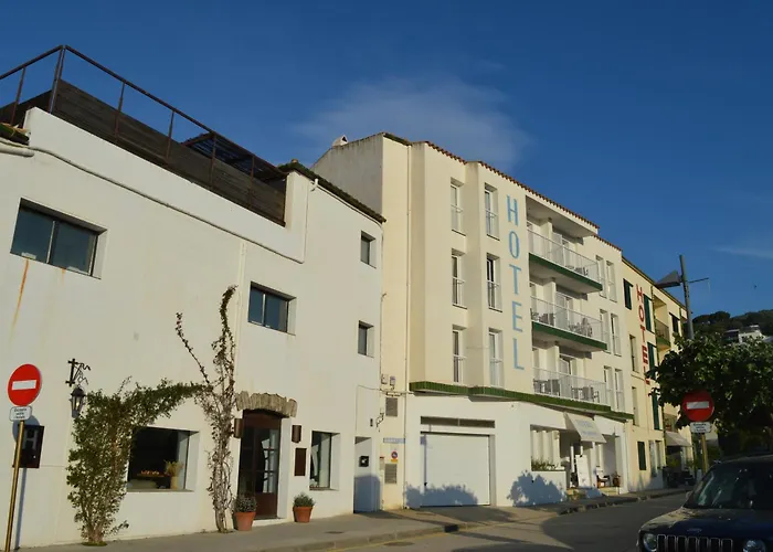 Hotel Nou Estrelles Cadaqués