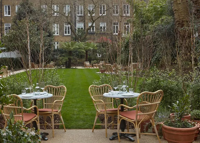 Hotel Miiro Templeton Garden London
