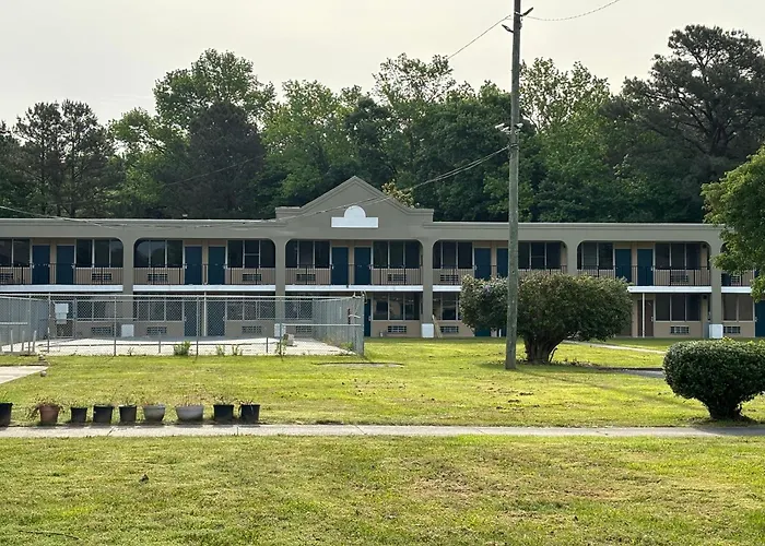 Pocomoke City Hotels
