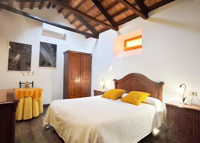 Bed and Breakfast La ALDABA de ALMAGRO