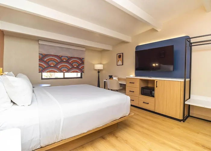 Ramada By Wyndham Davenport Orlando South Hotel