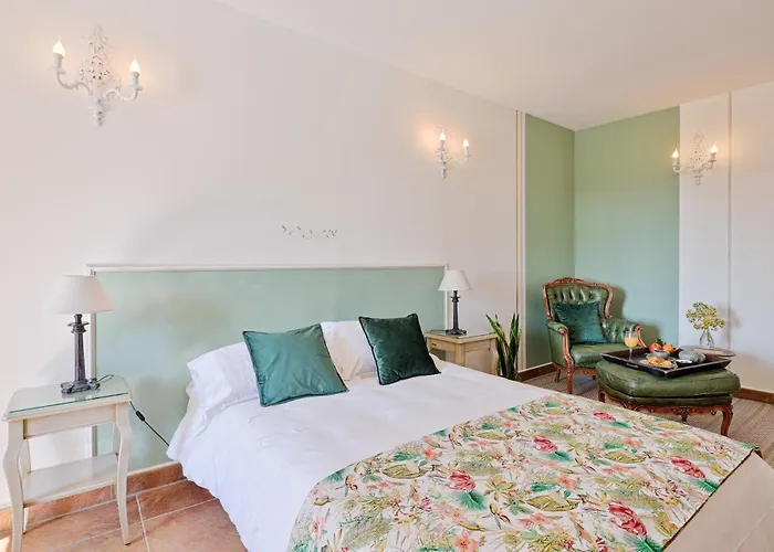 Hostellerie du Cigalou - Les Collectionneurs