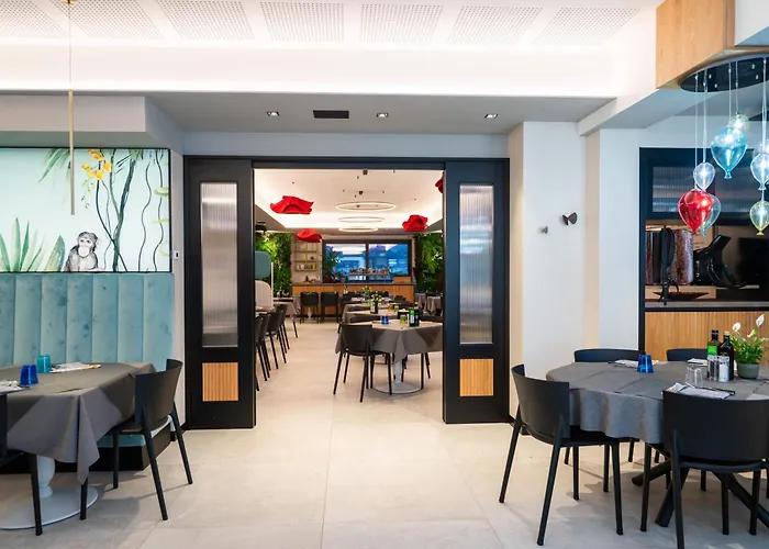 Rolly - Rooms & Restaurant Riva del Garda