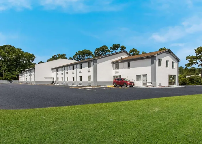 Econo Lodge Cherry Point Havelock