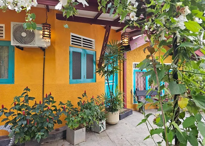 Optimum Residencies Bed and Breakfast Negombo