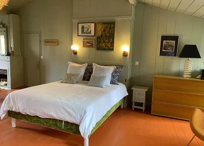 MAISON MATEJEWSKI chambre d'hôtes avec jardin Blaye