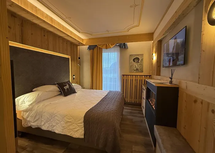 Alexander Hotel Alpine Wellness Dolomites Molveno