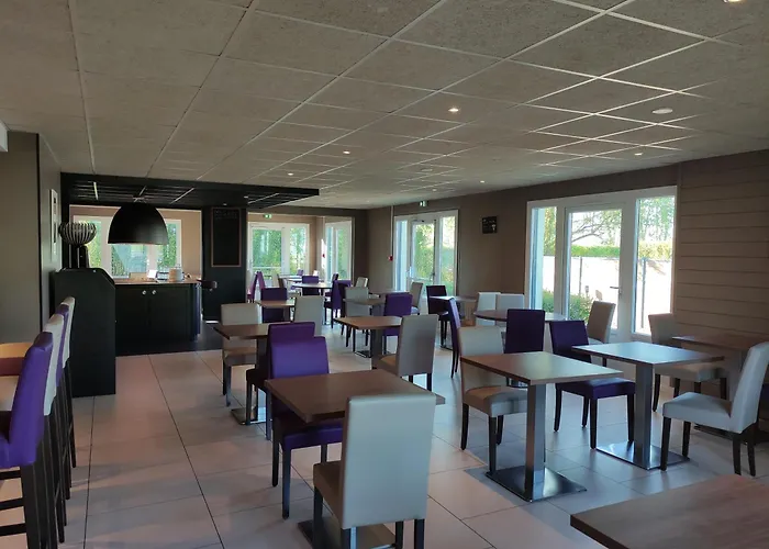 Hotel Campanile Sablé-Sur-Sarthe Vion