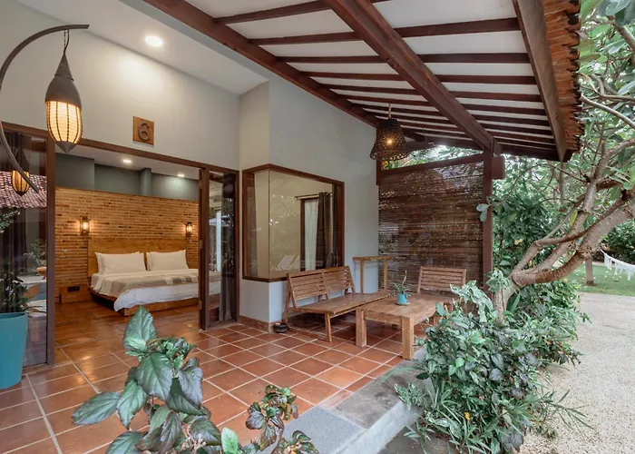 Belukar Villas
