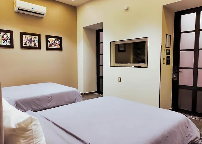 Hotel Capitalino