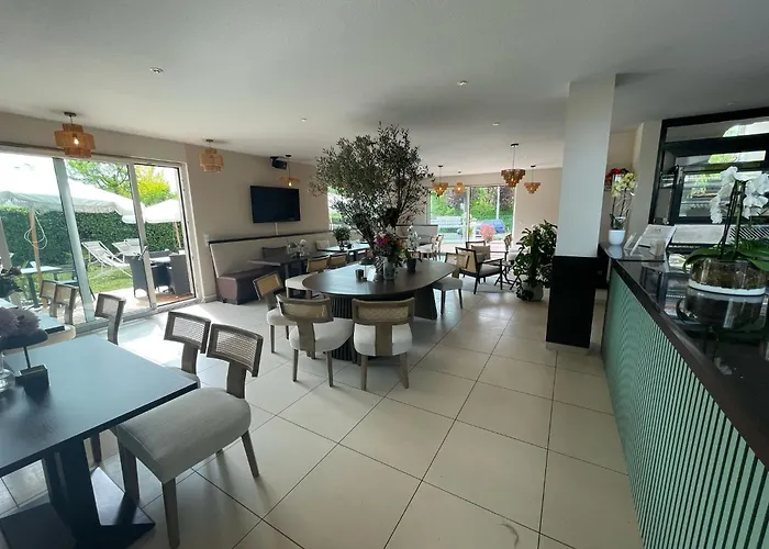 Hotels in Liederbach am Taunus