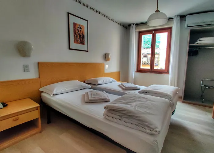 Hotel Modena Old Town