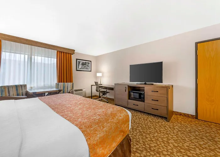Best Western Plus Mill Creek Inn Salem
