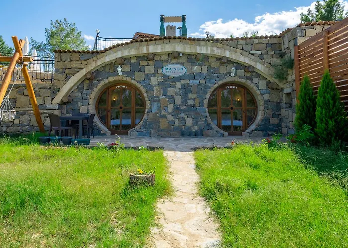 Maison Green Hill Hobbit Villas & Boutique Hotel