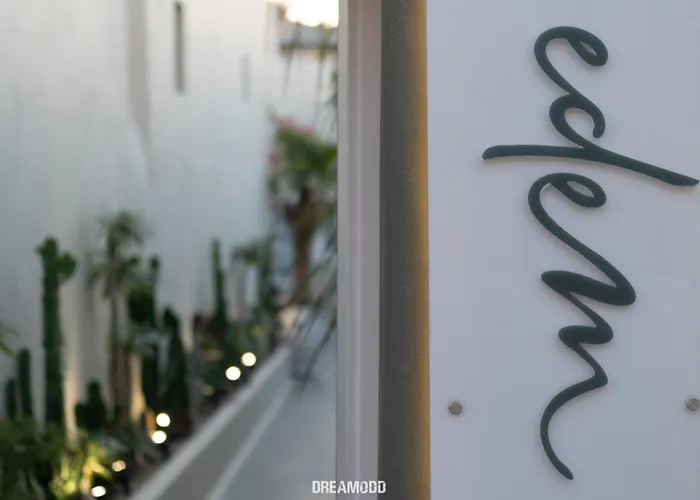 Edem Boutique Suites Oia 