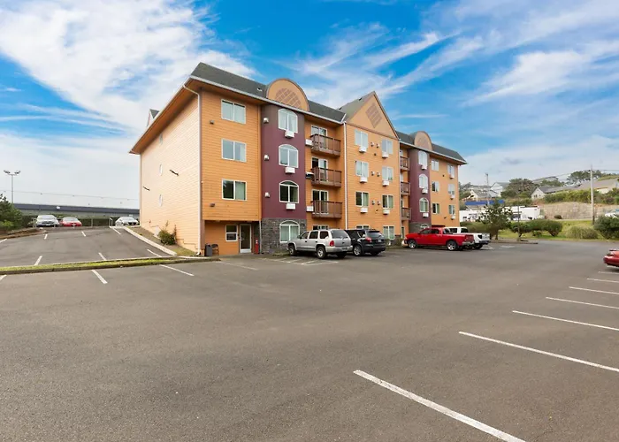 Palace Inn & Suites Lincoln City