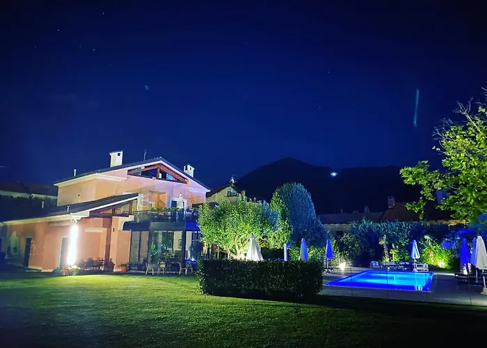 Villa Costantina With Heated Pool Cannobio