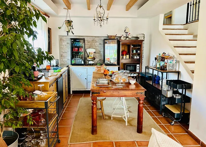 At Home In Malaga Stay & Solo Travellers Rincón de la Victoria