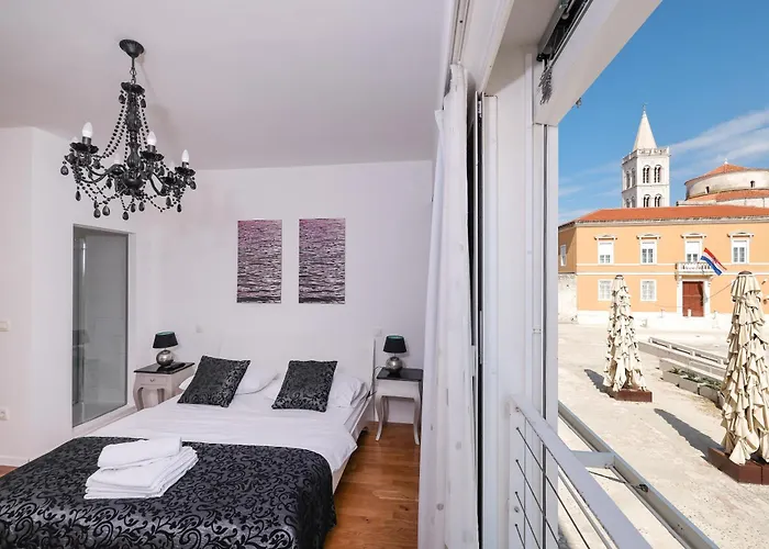 Tinel Superior Residence Zadar