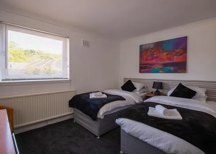 Kinross Hotels