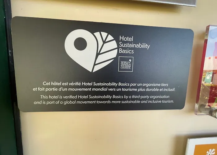 Glisy Hotels