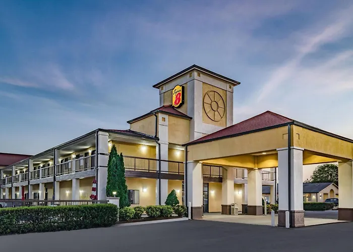 Super 8 By Wyndham Columbia