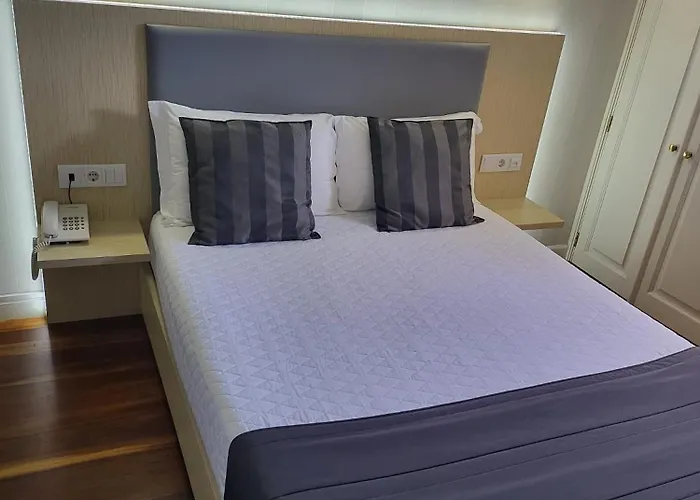 Hotel Residencial Dora Braga