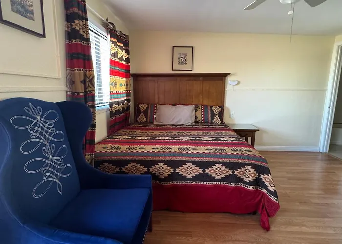 Apache Motel Ruidoso