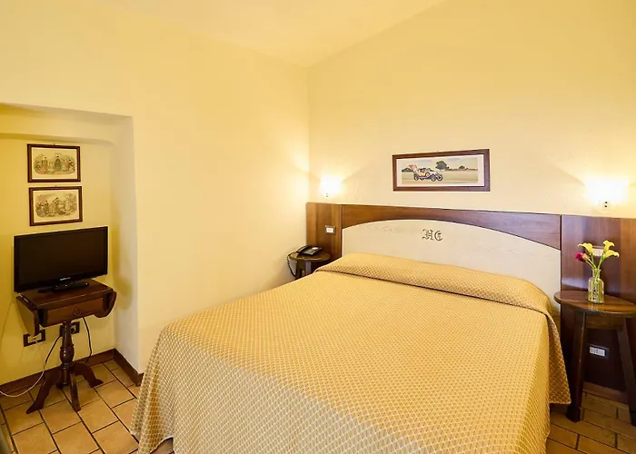Montalcino Hotels