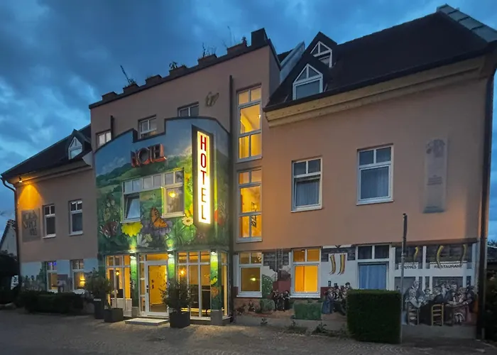 Hotels in Neuenburg am Rhein