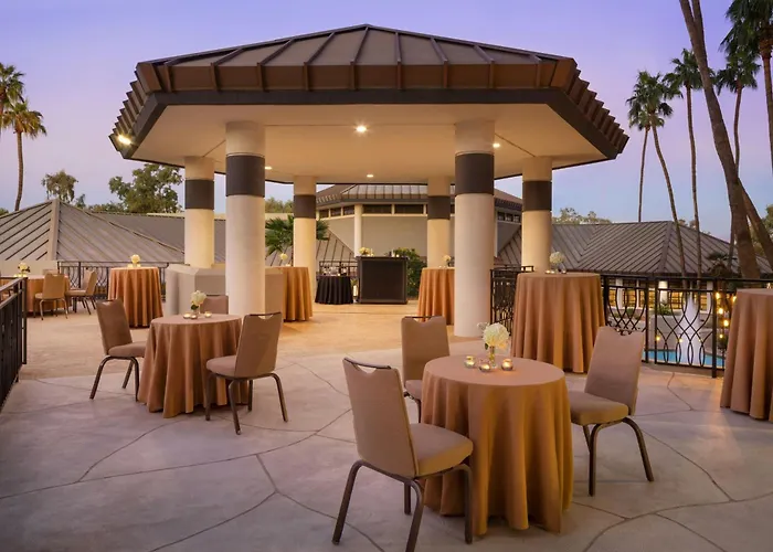 Delta Hotels By Marriott Phoenix Mesa