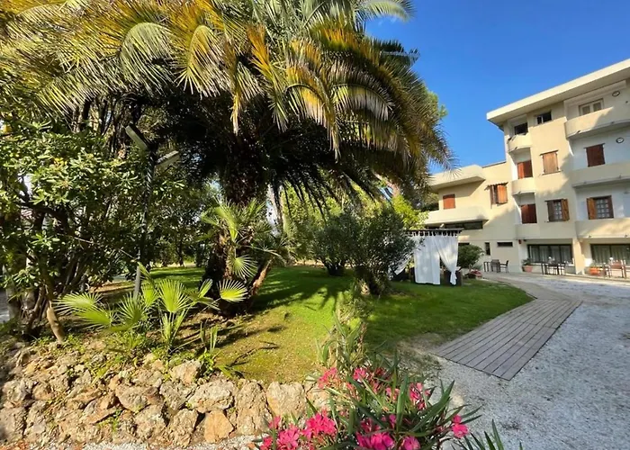 Hotel La Tavernetta dei Ronchi Marina di Massa