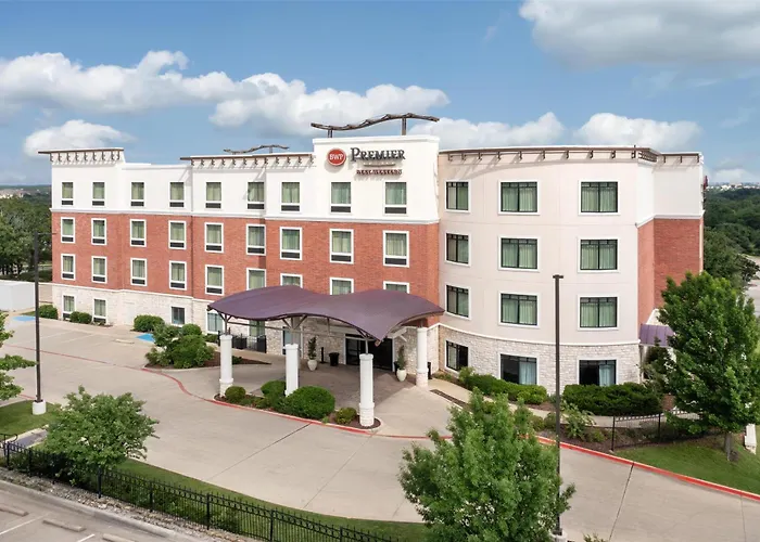 Best Western Premier Crown Chase Inn & Suites Denton