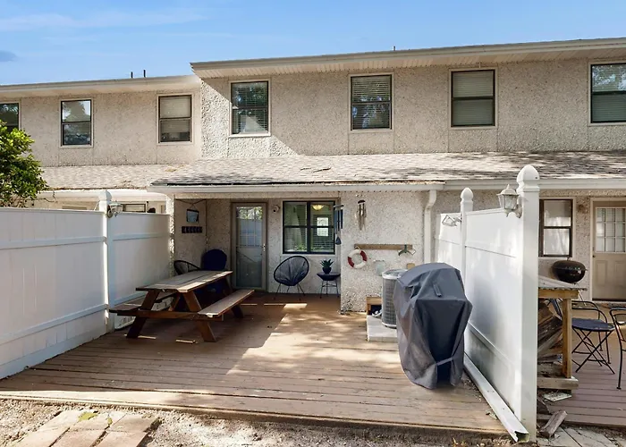 Seas The Day Apartment St. Simons Island