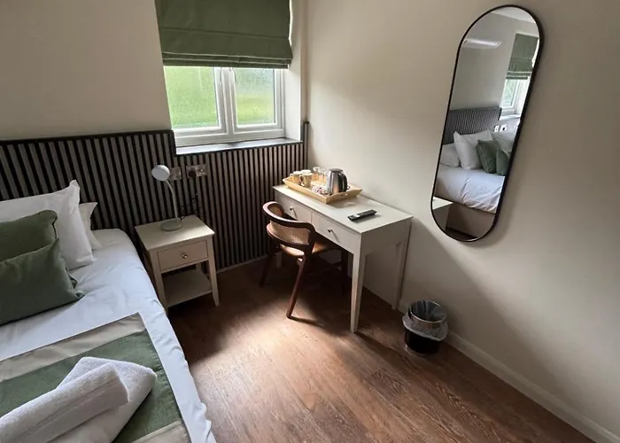 Coleford (Gloucestershire) Hotels
