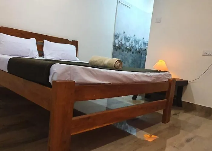 Serina House Malvan