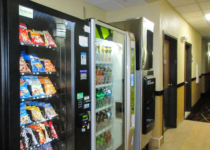 Quality Inn & Suites Benton Harbor - St Joseph